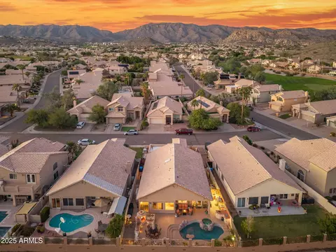 View/Area - 1437 E Glenhaven Dr, Phoenix, AZ 85048 photo 5 of 5