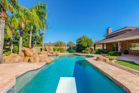Exterior - 3958 E Juniper Cir, Mesa, AZ 85205 photo 10 of 18