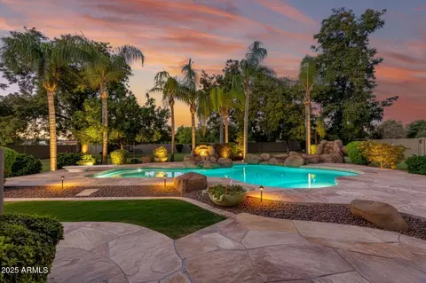 Exterior - 3958 E Juniper Cir, Mesa, AZ 85205 photo 2 of 18