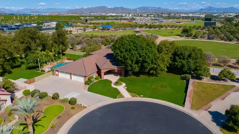View/Area - 3958 E Juniper Cir, Mesa, AZ 85205 photo 1 of 4