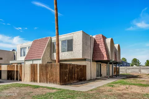 5934 W Townley Ave, Glendale, AZ 85302