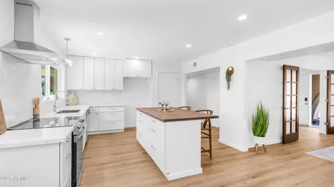Kitchen - 141 Eugie Ave, Phoenix, AZ 85022 photo 1 of 5