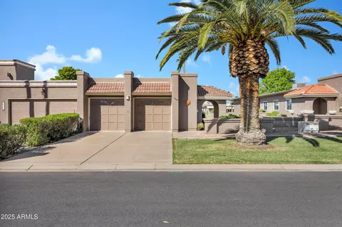 25236 S Mohawk Dr, Sun Lakes, AZ 85248