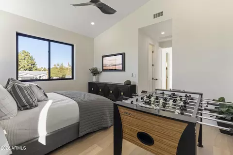 Bedroom - 4234 N 42nd Pl, Phoenix, AZ 85018 photo 9 of 9