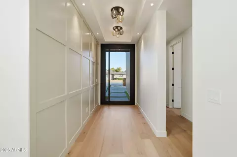 Entry Way - 4234 N 42nd Pl, Phoenix, AZ 85018 photo 1 of 8