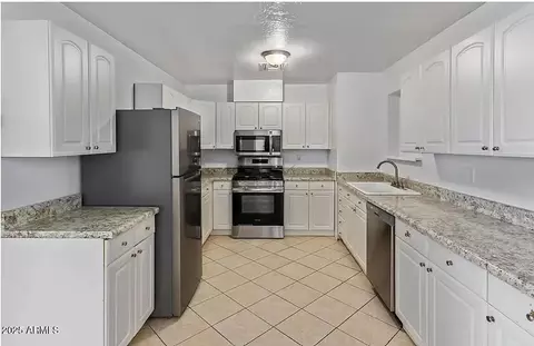 1372 W 15th St, Tempe, AZ 85281