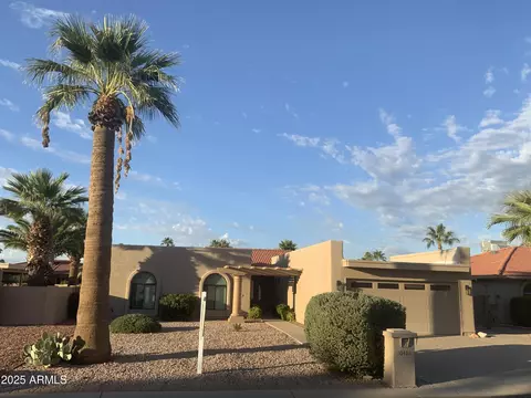 10418 E Watford Way, Sun Lakes, AZ 85248
