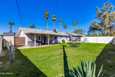 Exterior - 3313 N 43rd Pl, Phoenix, AZ 85018 photo 1 of 1