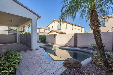 Exterior - 1224 E Julian Dr, Gilbert, AZ 85295 photo 5 of 9