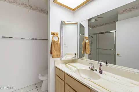 Bath - 8147 E Lakeview Ave, Mesa, AZ 85209 photo 3 of 3
