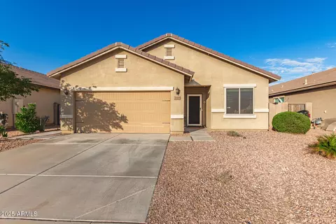 7015 S 77th Ln, Laveen, AZ 85339