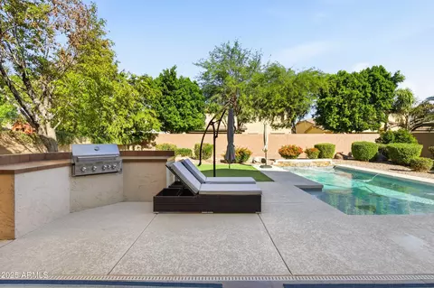 Exterior - 3128 E Blue Sage Ct, Gilbert, AZ 85297 photo 8 of 18