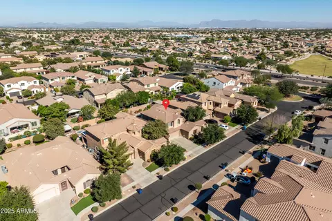 View/Area - 3128 E Blue Sage Ct, Gilbert, AZ 85297 photo 3 of 22