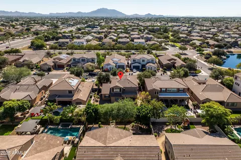 View/Area - 3128 E Blue Sage Ct, Gilbert, AZ 85297 photo 5 of 22