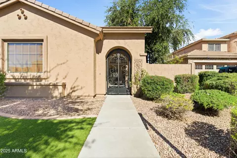 Exterior - 3128 E Blue Sage Ct, Gilbert, AZ 85297 photo 3 of 18