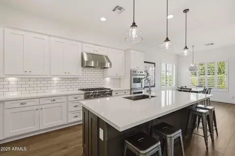 Kitchen - 2480 E Haymore St, Gilbert, AZ 85298 photo 2 of 5