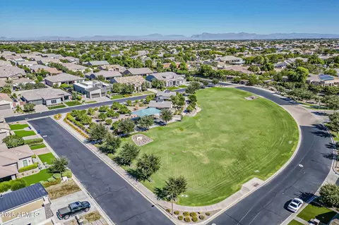 View/Area - 2480 E Haymore St, Gilbert, AZ 85298 photo 1 of 2