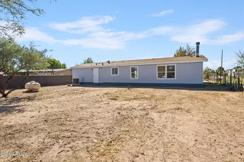 Exterior - 20772 E Stagecoach Trl, Mayer, AZ 86333 photo 2 of 2