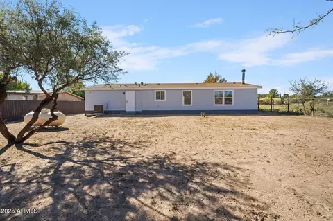 Exterior - 20772 E Stagecoach Trl, Mayer, AZ 86333 photo 1 of 2