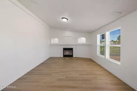 Living - 20772 E Stagecoach Trl, Mayer, AZ 86333 photo 3 of 7