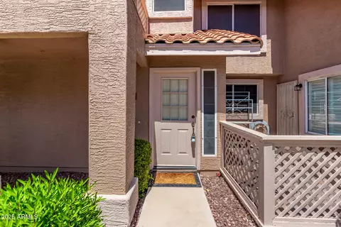 1633 E Lakeside Dr #143, Gilbert, AZ 85234