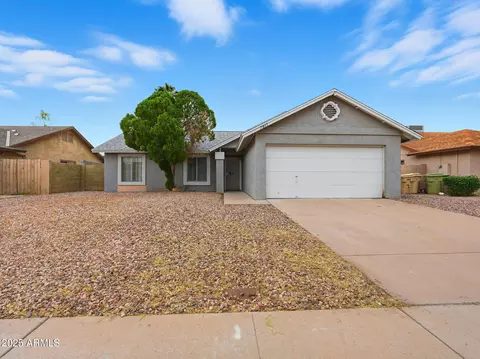 7015 W Mclellan Rd, Glendale, AZ 85303