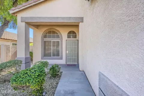 7193 W Mohawk Ln, Glendale, AZ 85308 photo 4