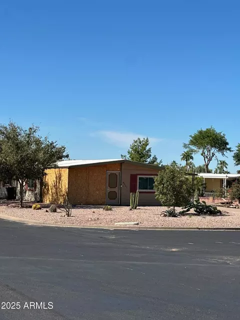 8541 E Dewberry Ave, Mesa, AZ 85208