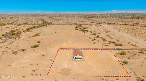 42761 W Indianola Ave, Tonopah, AZ 85354