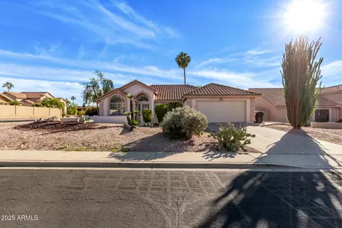 6565 E Quartz St, Mesa, AZ 85215 photo 2