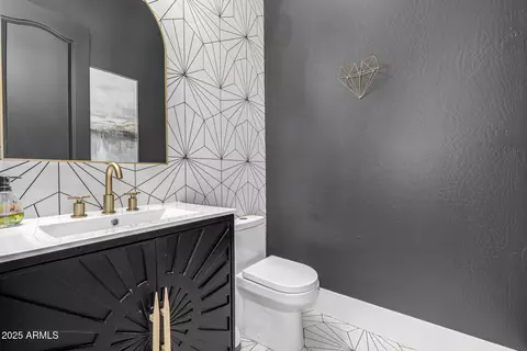 Bath - 10334 E Radiant Ave, Mesa, AZ 85212 photo 5 of 5