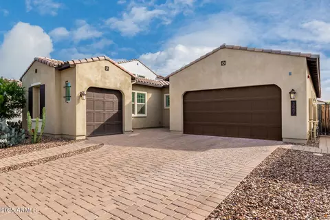3847 E Shannon St, Gilbert, AZ 85295 photo 3