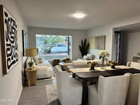 Dining - 2432 E Cochise Rd, Phoenix, AZ 85028 photo 1 of 2