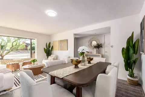 Dining - 2432 E Cochise Rd, Phoenix, AZ 85028 photo 2 of 2