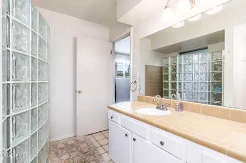 4001 E Cannon Dr, Phoenix, AZ 85028 photo 13