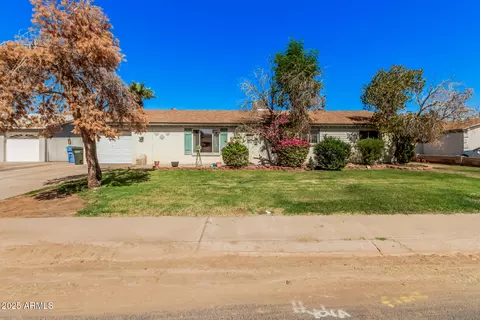 5858 W Minnezona Ave, Phoenix, AZ 85031