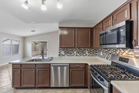 Kitchen - 8658 E Capri Ave, Mesa, AZ 85208 photo 2 of 4