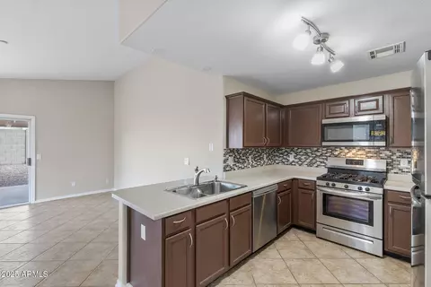 Kitchen - 8658 E Capri Ave, Mesa, AZ 85208 photo 4 of 4