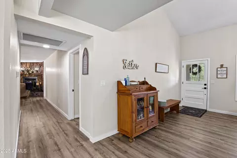 Entry Way - 1102 E Cedar Ln, Payson, AZ 85541 photo 1 of 1