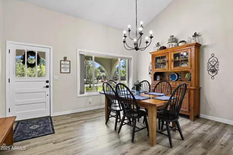 Dining - 1102 E Cedar Ln, Payson, AZ 85541 photo 1 of 2
