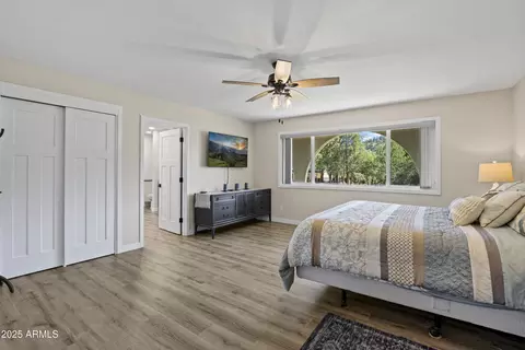 Bedroom - 1102 E Cedar Ln, Payson, AZ 85541 photo 2 of 5