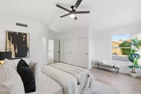 Bedroom - 4071 E Meadow Dr, Phoenix, AZ 85032 photo 5 of 6