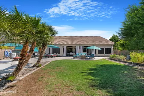 Exterior - 1938 E Brentrup Dr, Tempe, AZ 85283 photo 7 of 17