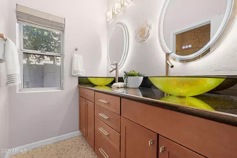 Bath - 1938 E Brentrup Dr, Tempe, AZ 85283 photo 4 of 6