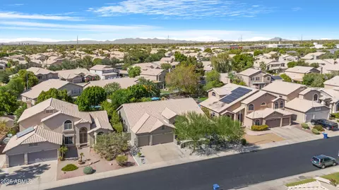 View/Area - 1938 E Brentrup Dr, Tempe, AZ 85283 photo 3 of 14