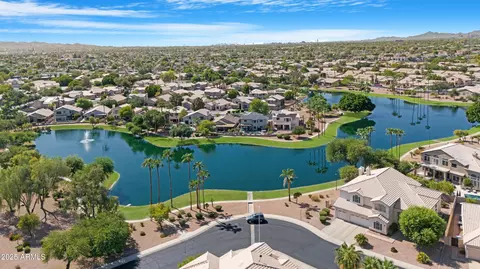 View/Area - 1938 E Brentrup Dr, Tempe, AZ 85283 photo 8 of 14