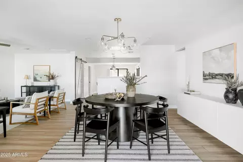 Dining - 2043 E Clarendon Ave, Phoenix, AZ 85016 photo 1 of 2