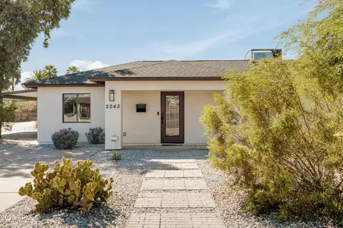 2043 E Clarendon Ave, Phoenix, AZ 85016
