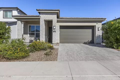 5110 E Village Dr, Scottsdale, AZ 85254