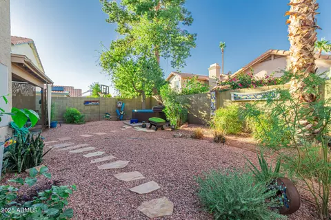 Exterior - 4334 E Chuckwalla Cyn, Phoenix, AZ 85044 photo 11 of 11